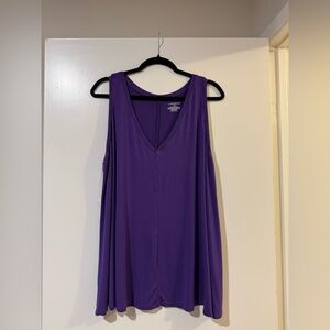 Lane Bryant purple Sleeveless v neck top size 18/20